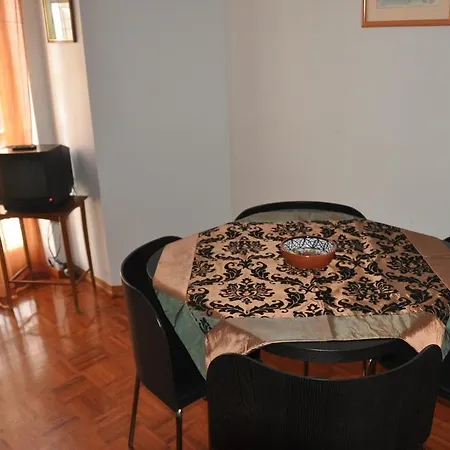 Apartment Apartamento *